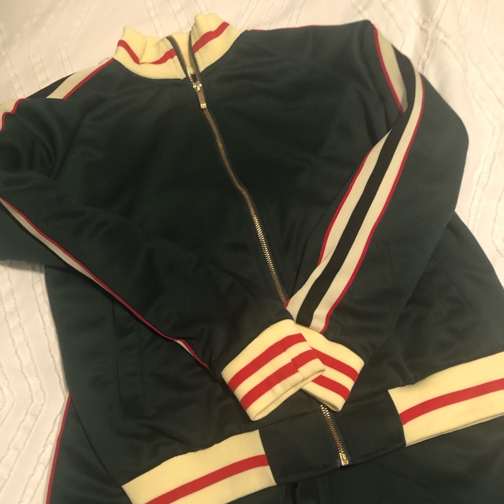 NWT Hunter Green Track suit. Size Large